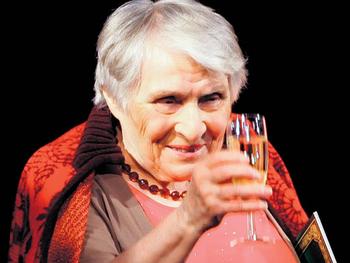 AG toasting the Czech cast